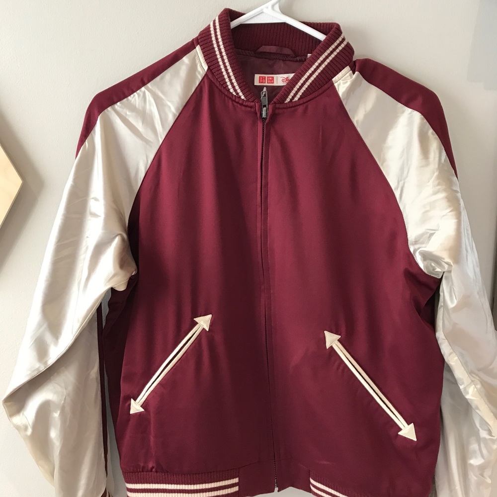 Disney x Uniqlo exclusive jacket xs - can fit up to medium
